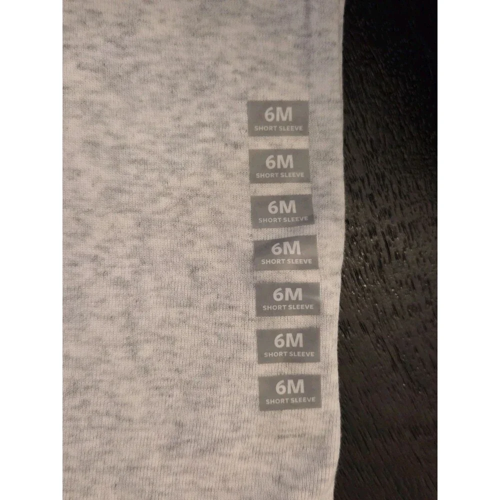 Carter's brand unisex baby bodysuit Baby's First Mother's & Father's Day - 6MO